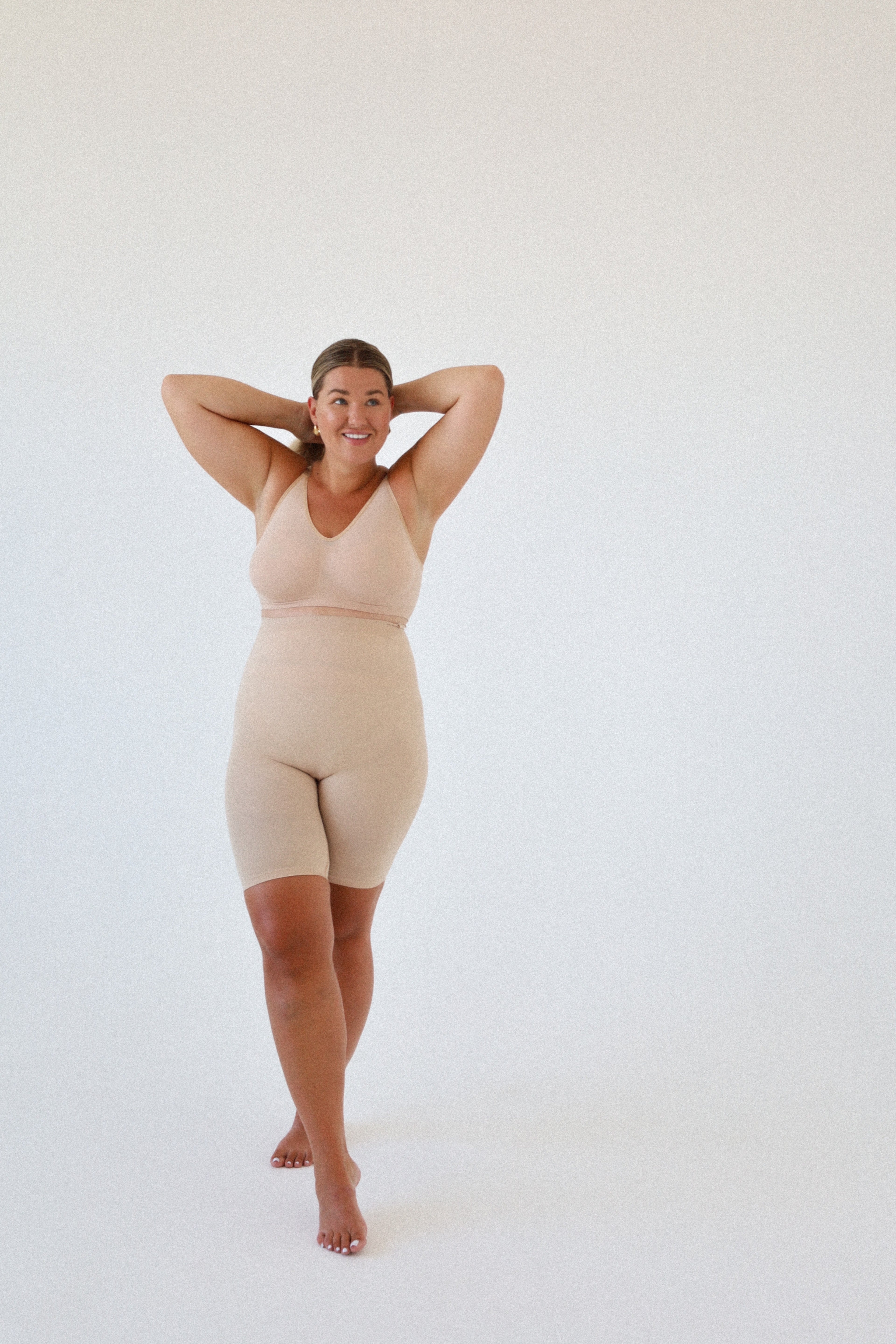 Szorty Modelujące Beige