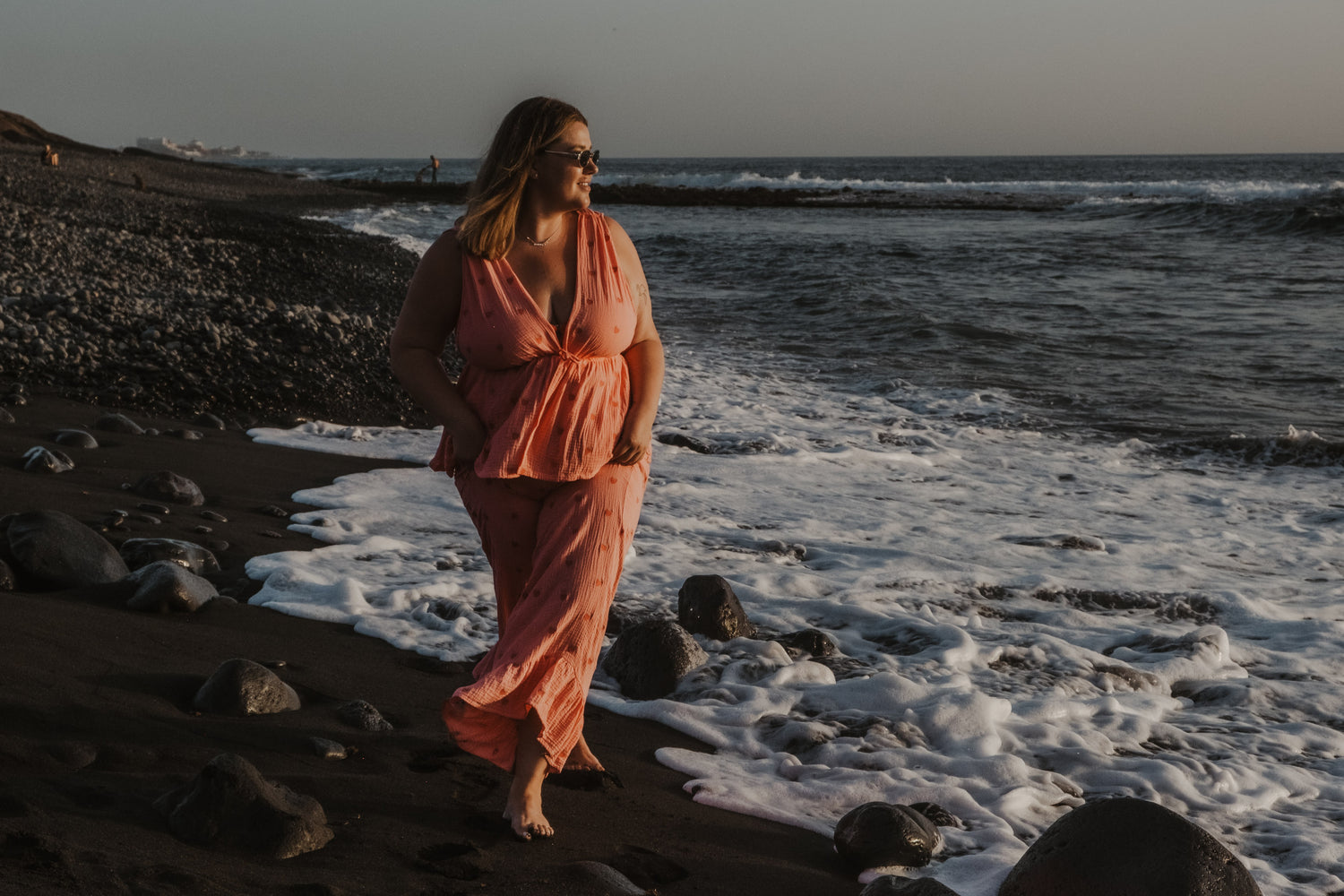 Spodnie z falbaną Strawberry Pink