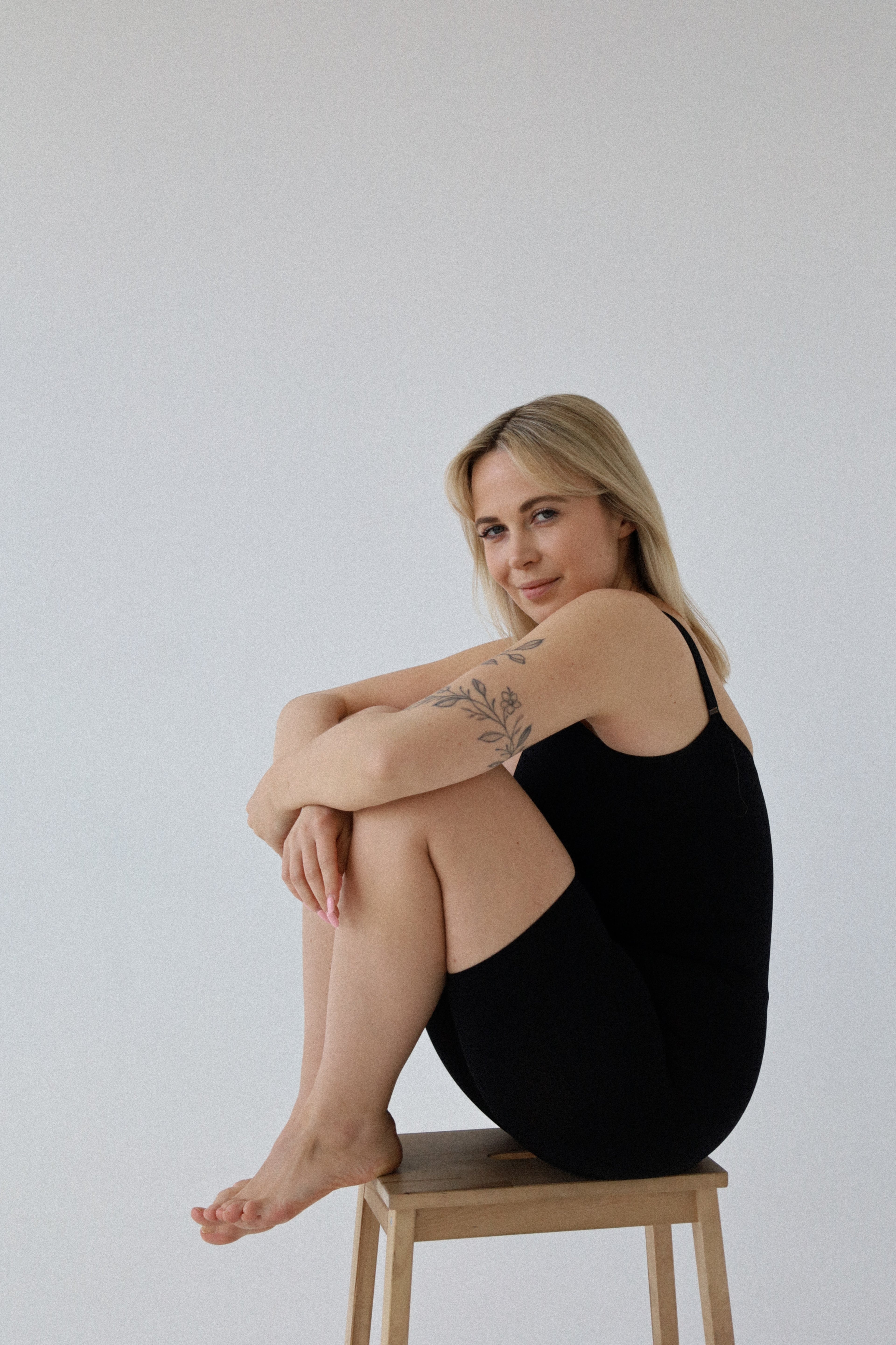 Kombinezon Modelujący Short Black