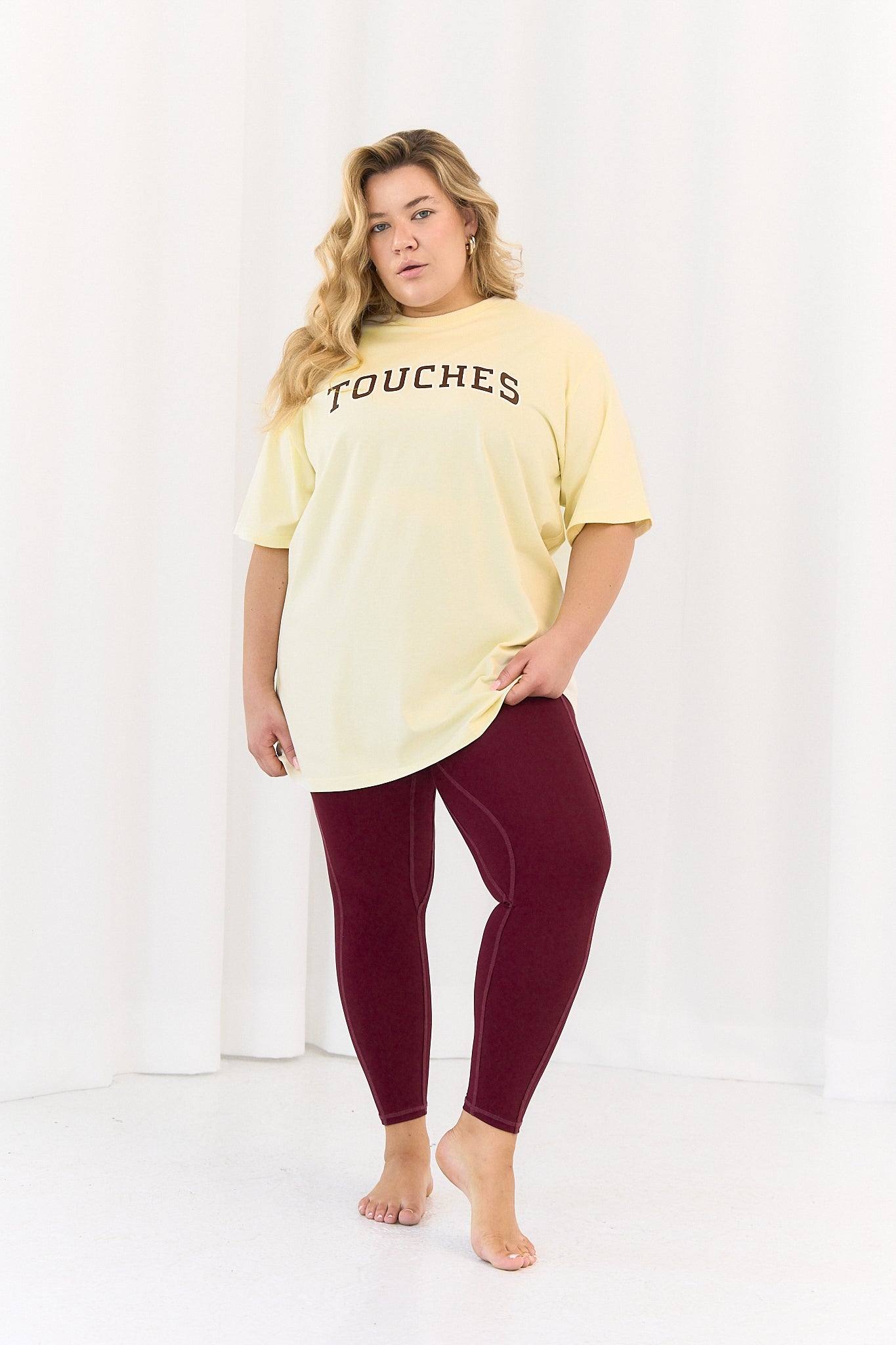T-shirt Touches College Butter Yellow