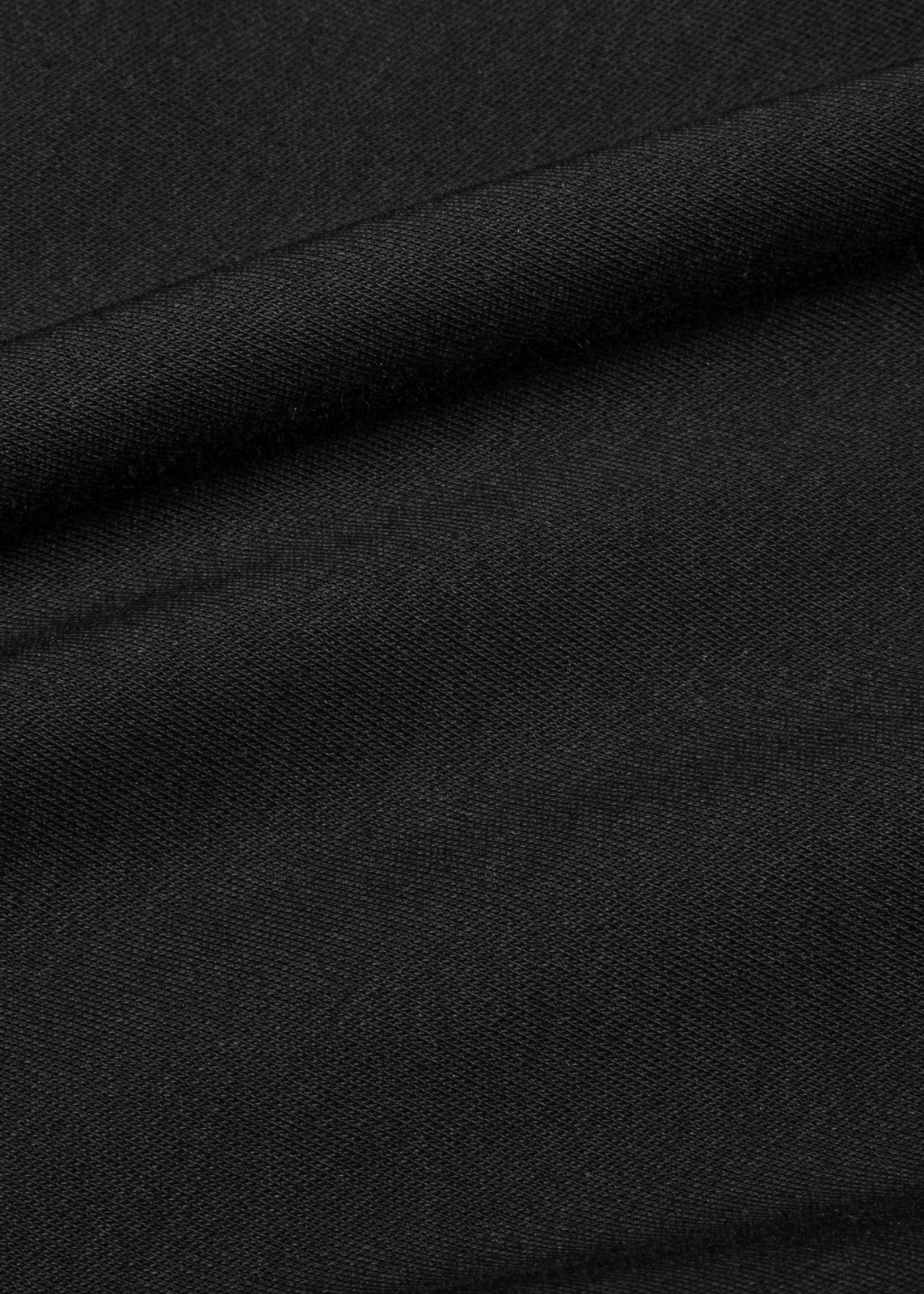 T-shirt Touches Black