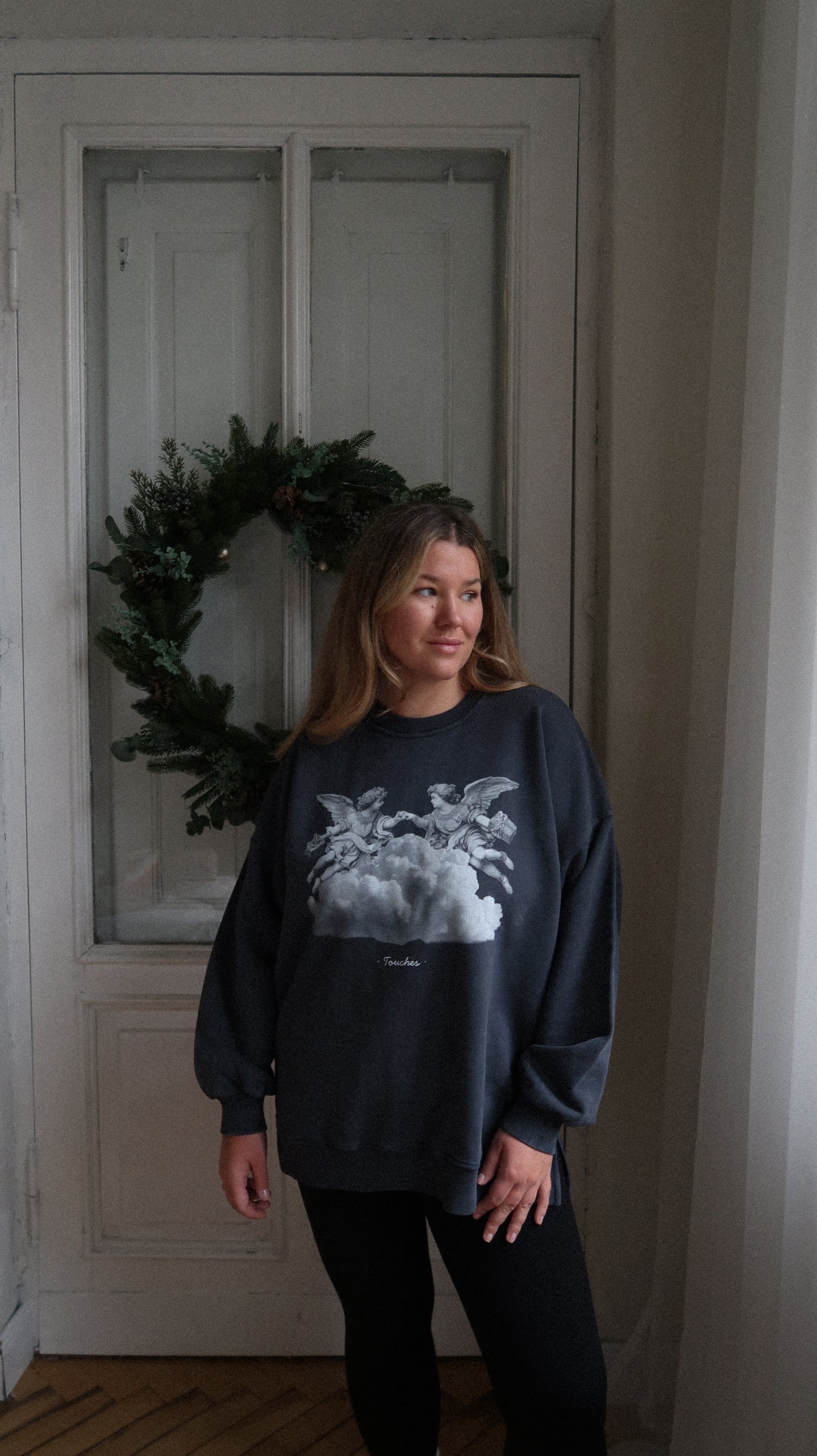 Crewneck Angels Washed