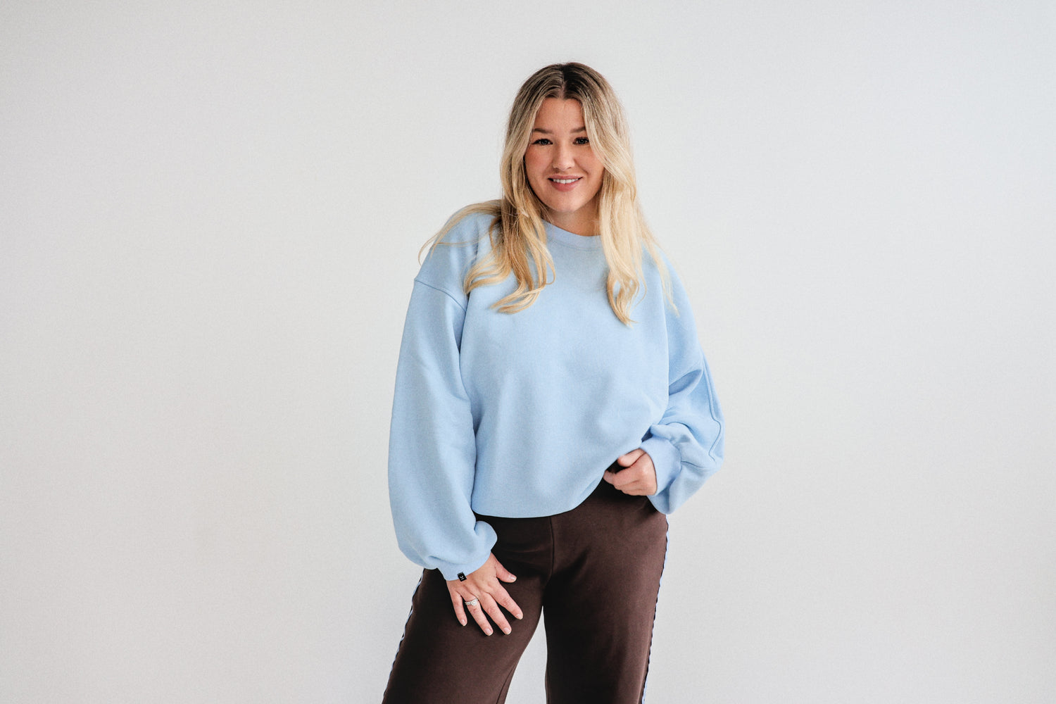 Crewneck Baby Blue