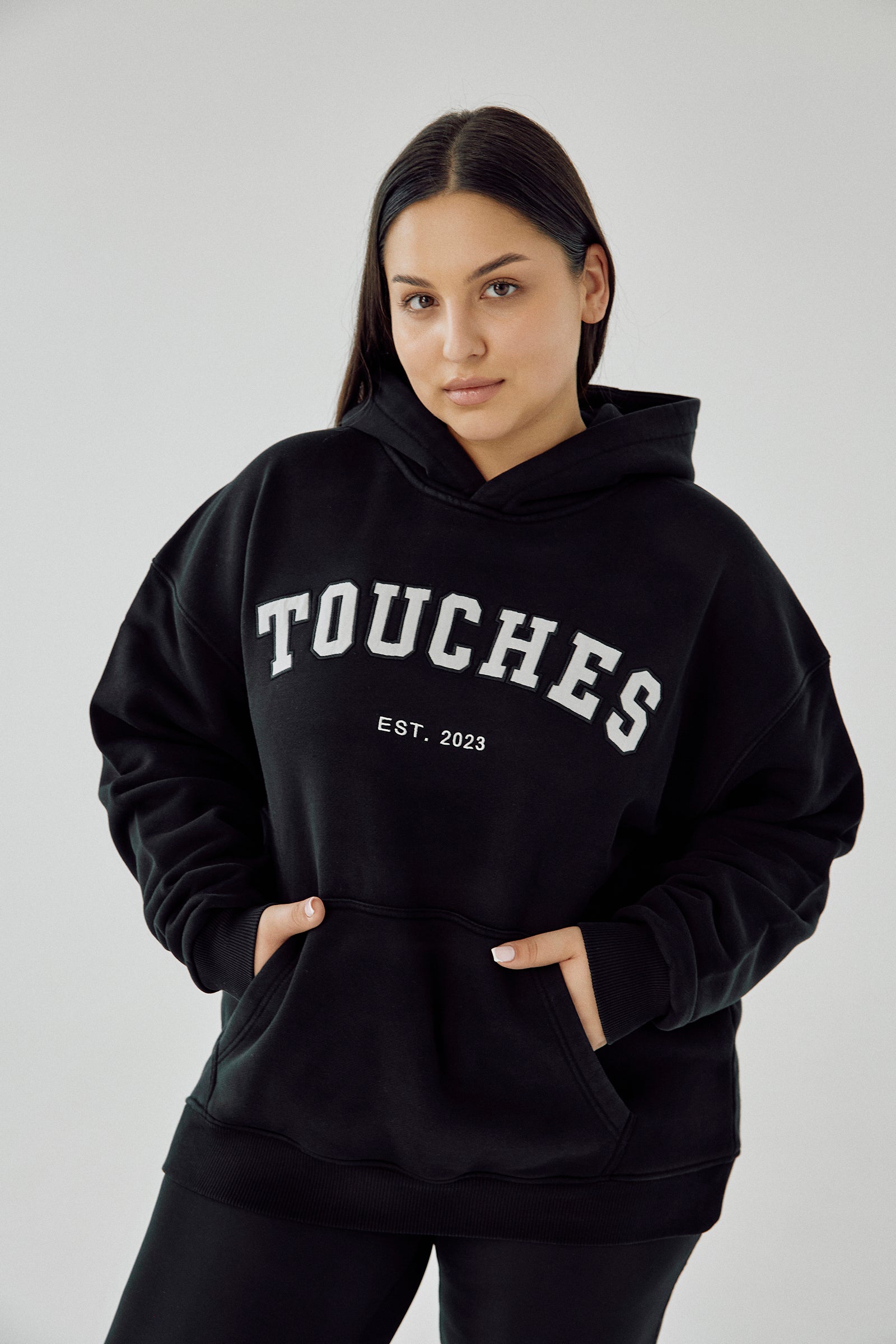 Hoodie Touches Black