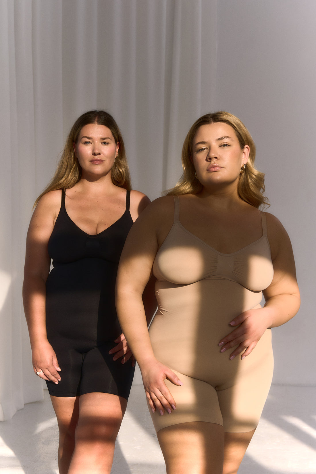 Kombinezon Modelujący Short Beige