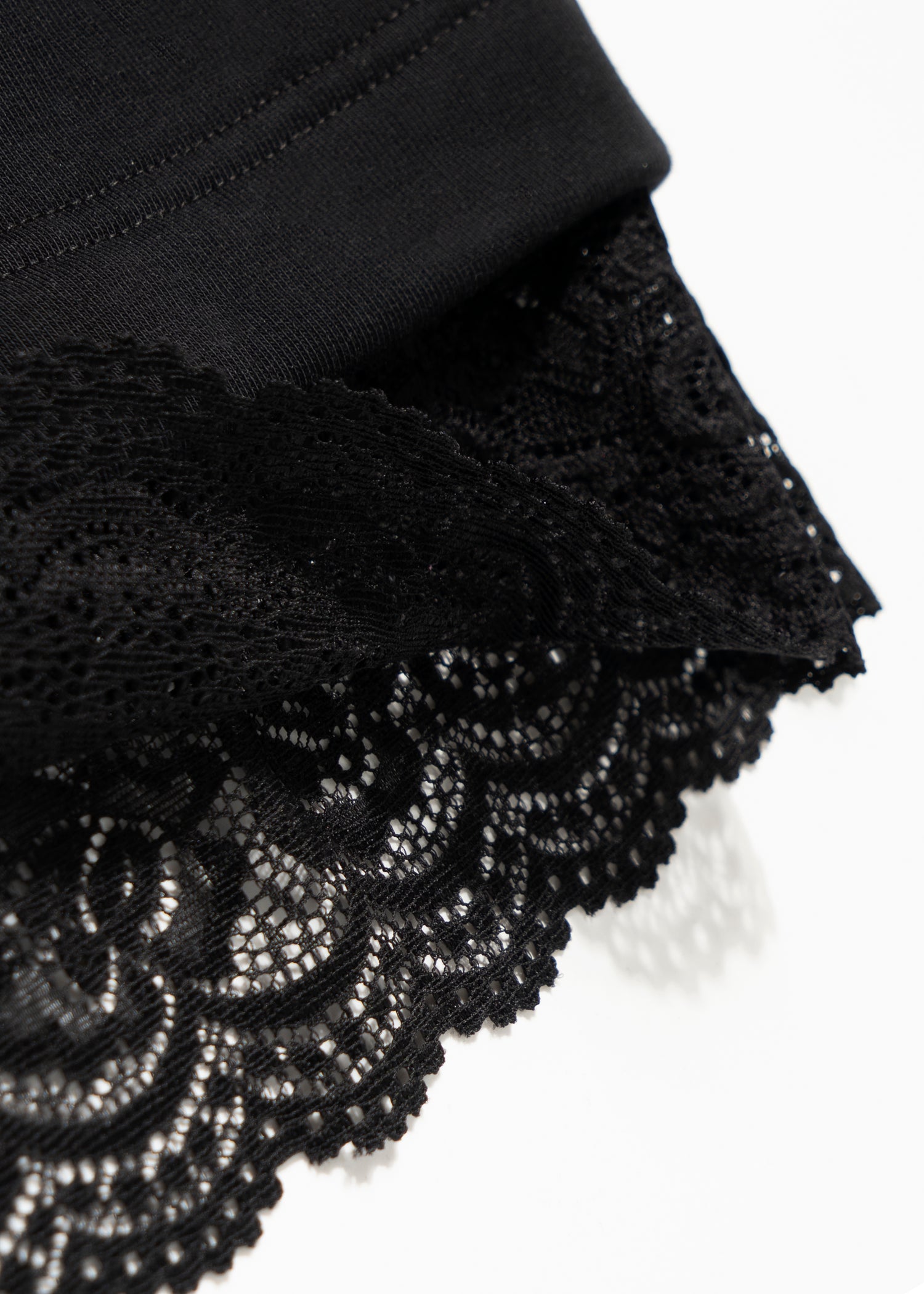 Dresy Tailor Crochet Black