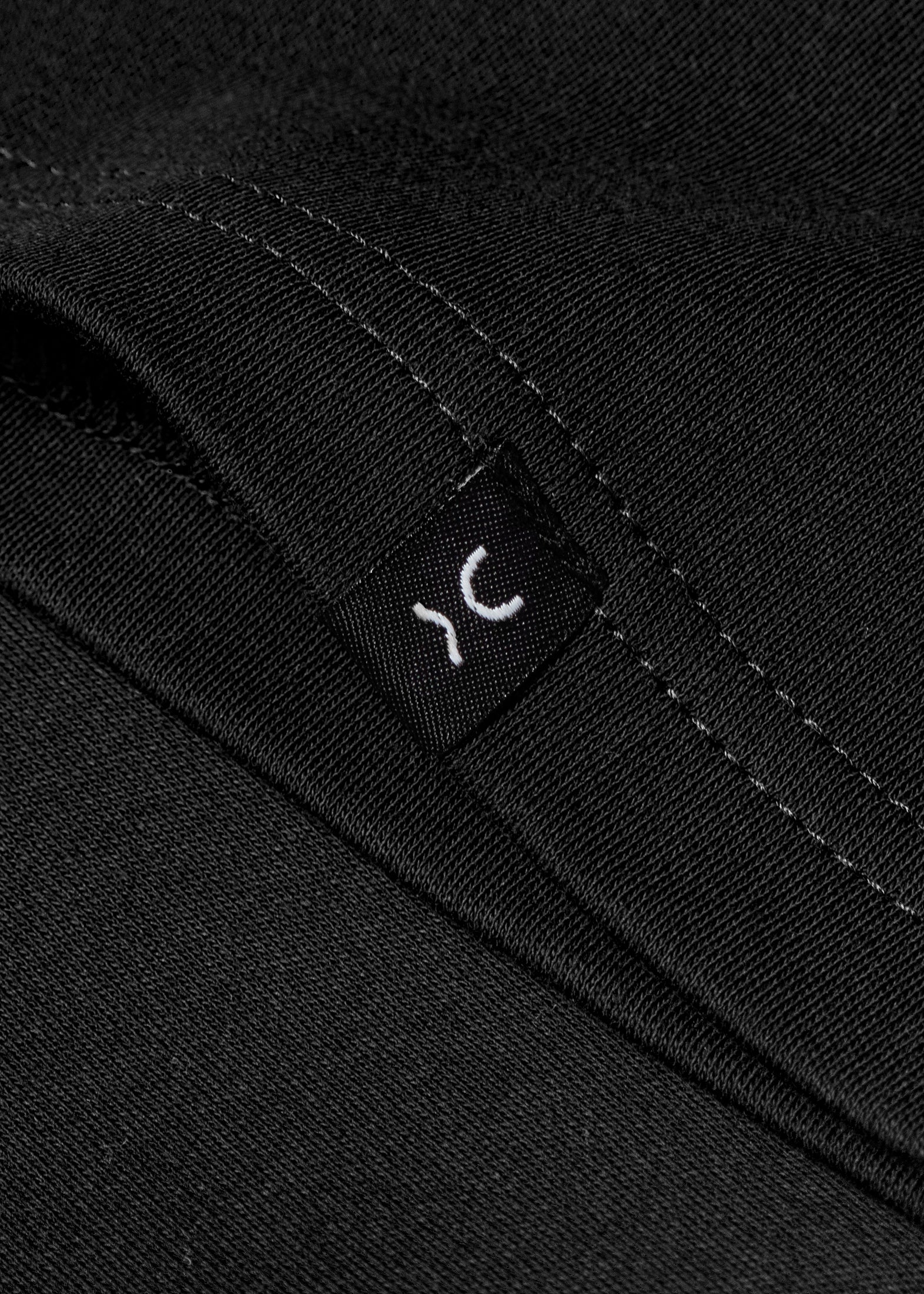 Longsleeve Black