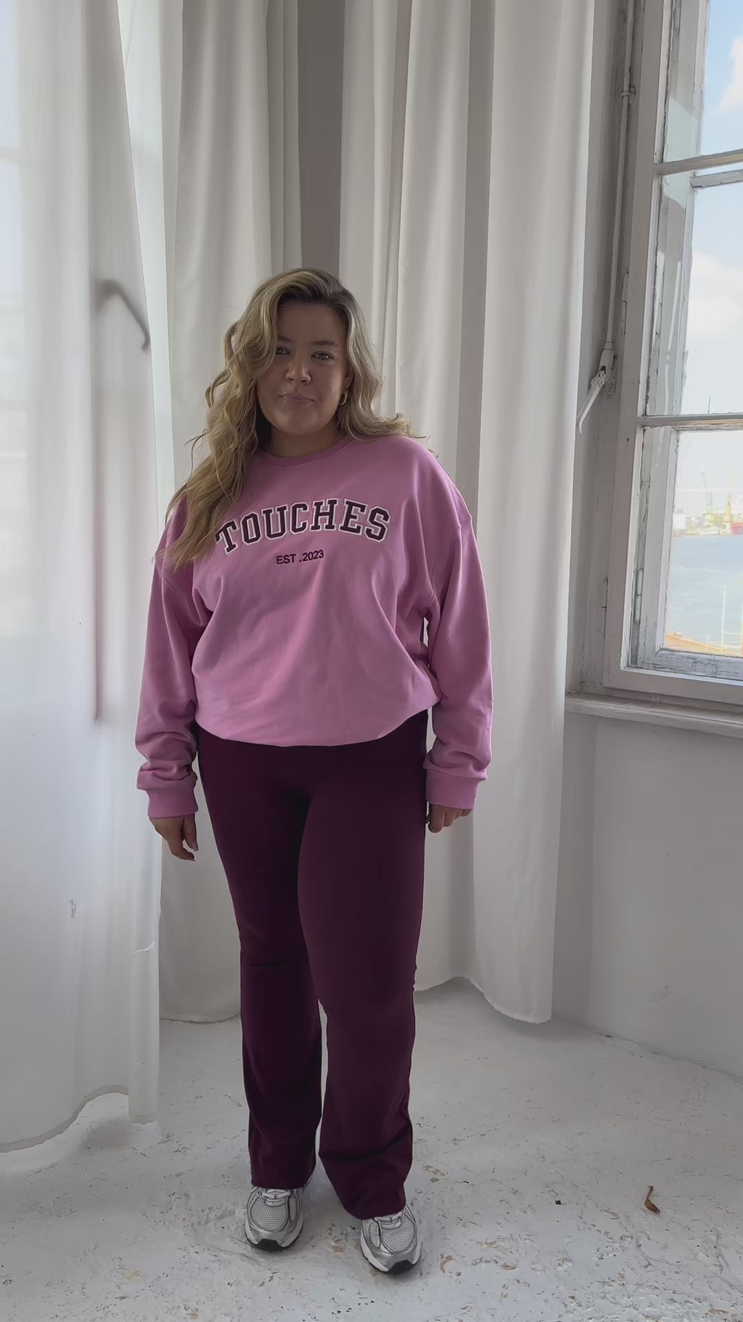Crewneck Touches Pink